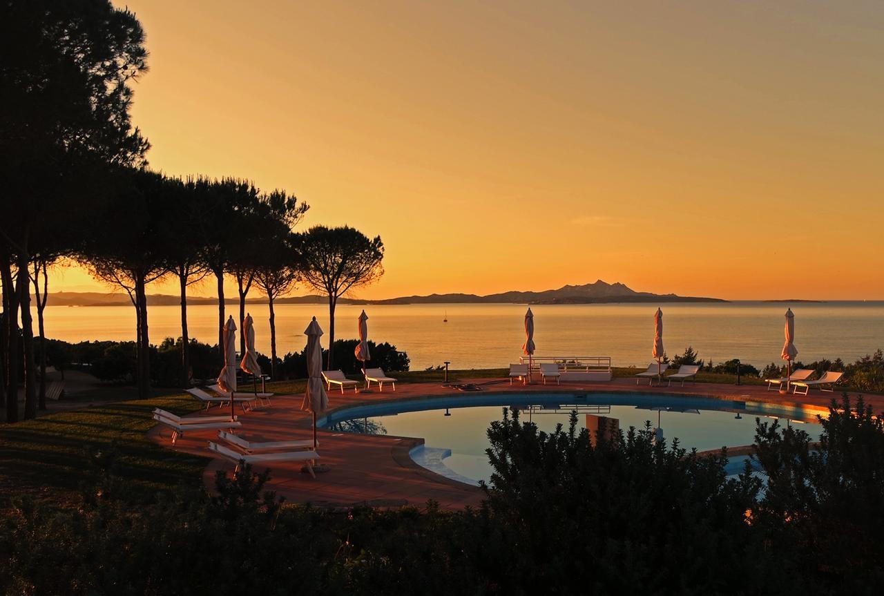 Hotel Porto Piccolo Baja Sardinia Extérieur photo